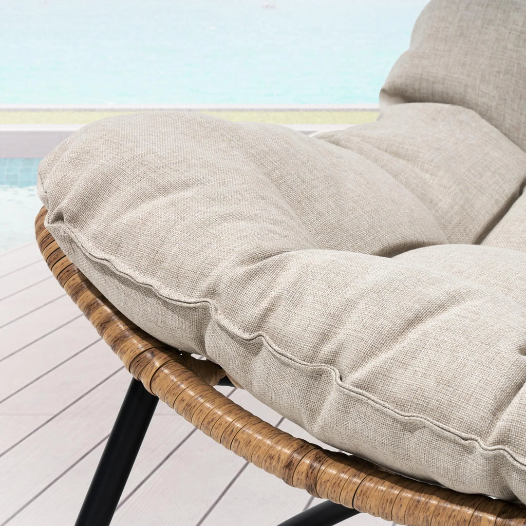 Divanetto due posti Double Papasan con cuscino, in rattan PE per tutte le stagioni e struttura in metallo per interni ed esterni