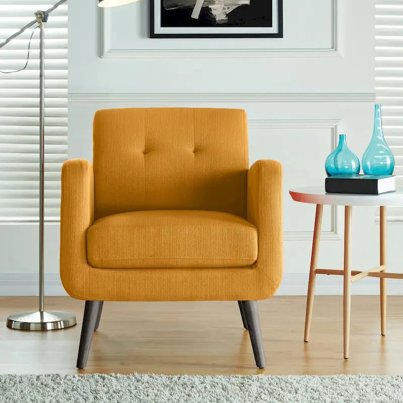 Poltrona di design di metà secolo Carson Carrington Keflavik, giallo senape