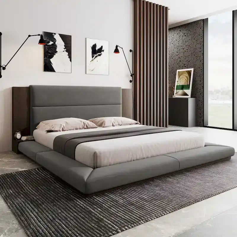 Letto imbottito King Gray Floor a basso profilo con testiera estesa in legno, mensole comodino integrate