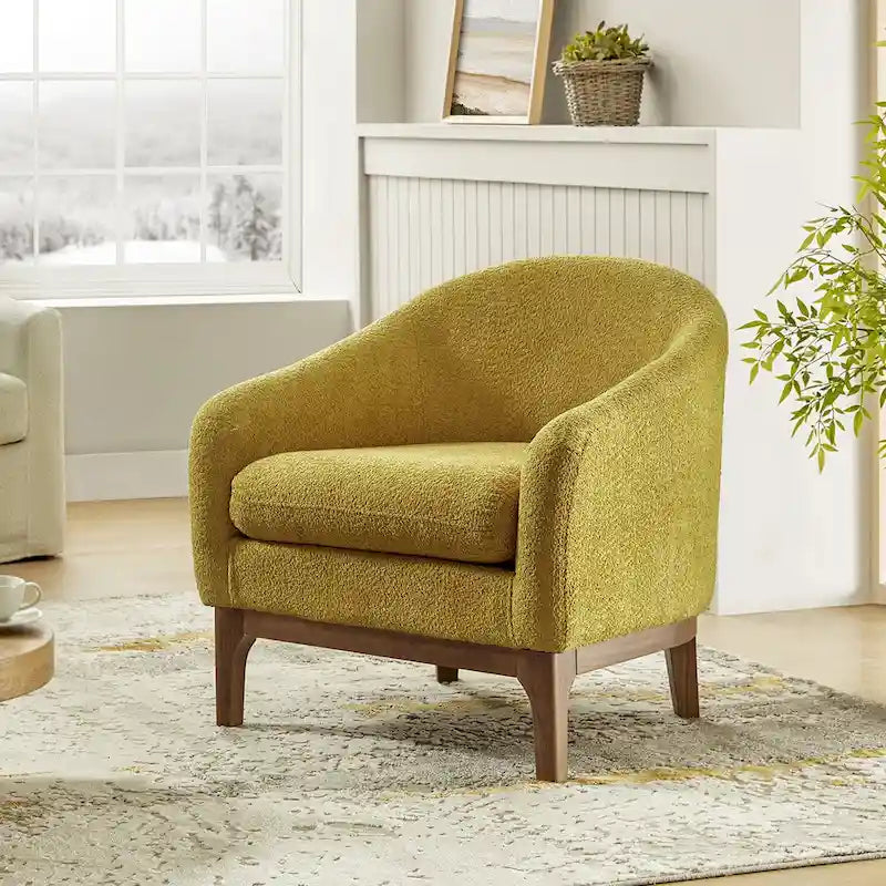Poltrona a botte Augus Modern Boucle con gambe in legno massello di HULALA HOME