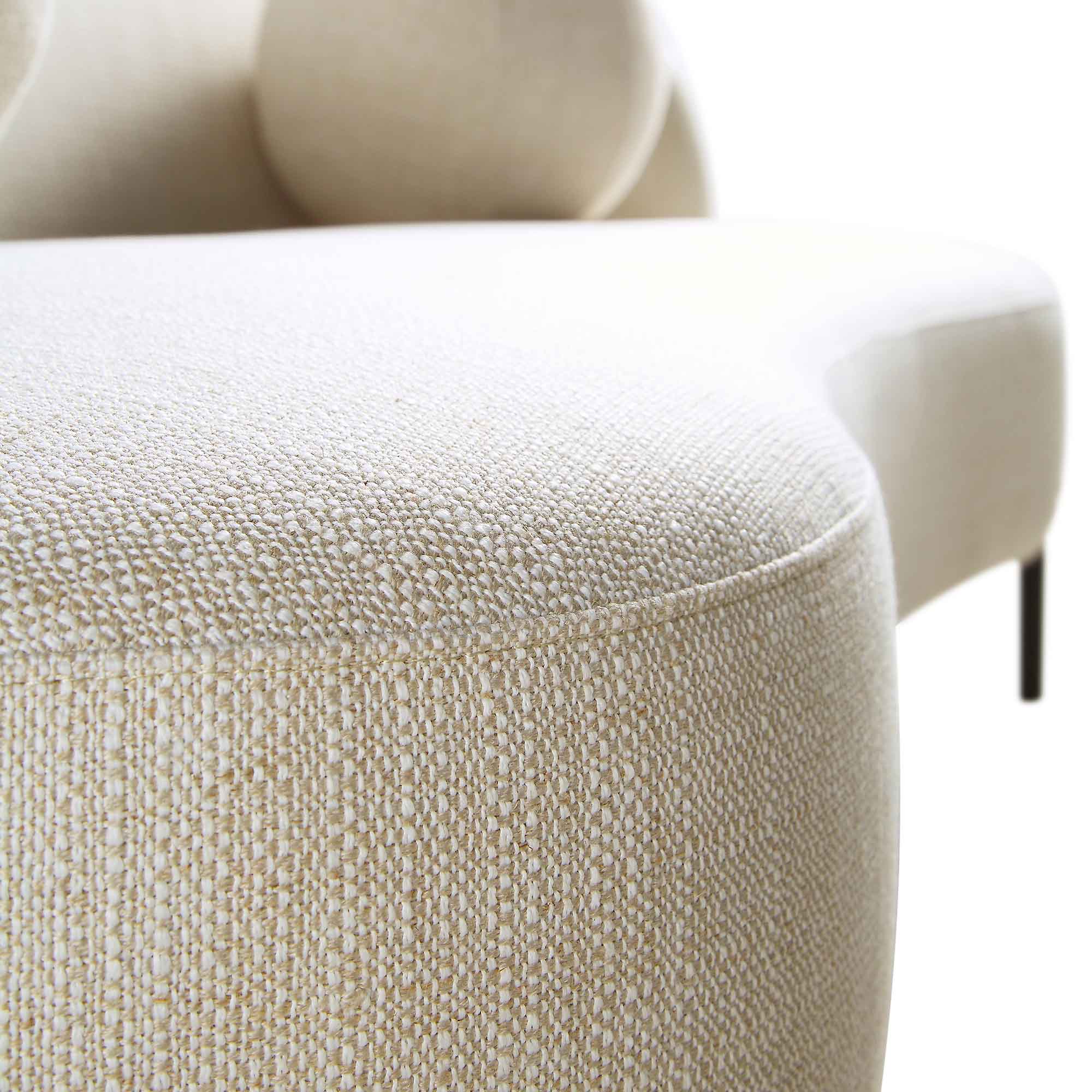 Divano curvo a 3 posti con cuscini a sfera, misto lino beige