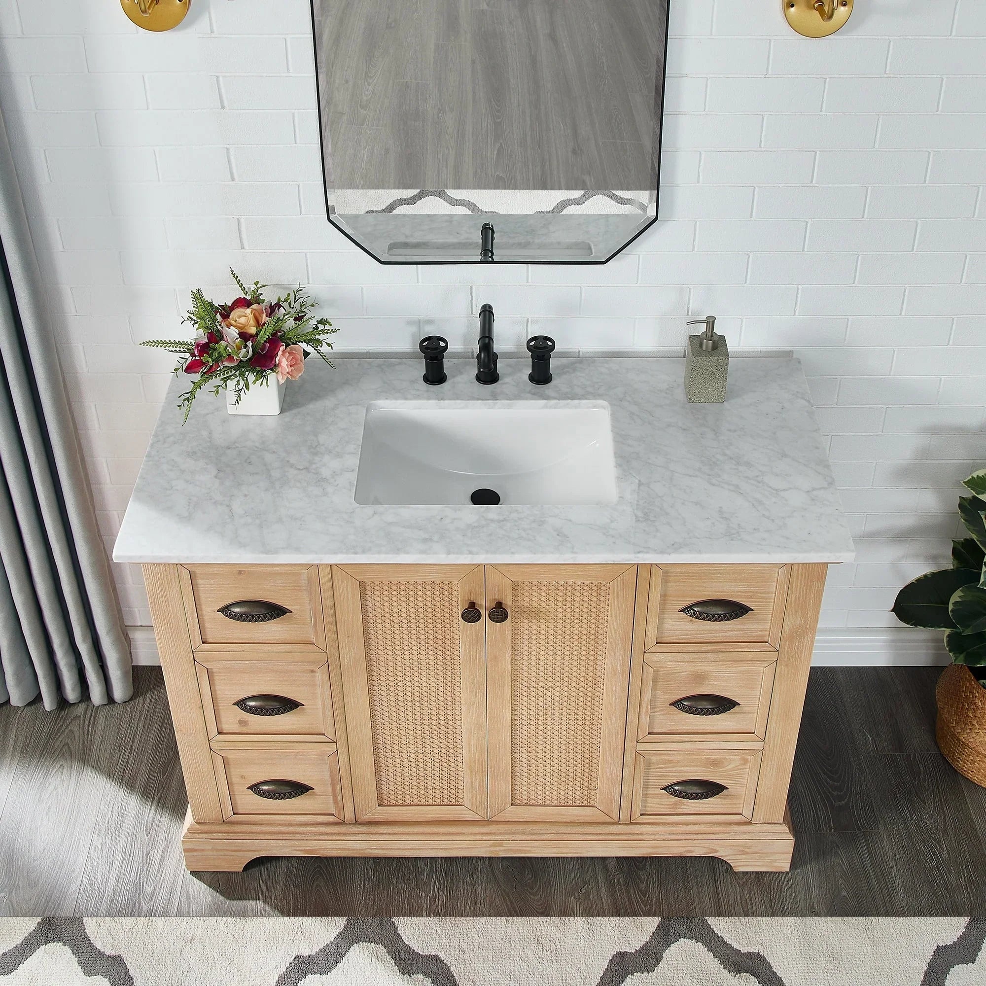 Mobile bagno Hervas con top in marmo naturale senza specchio