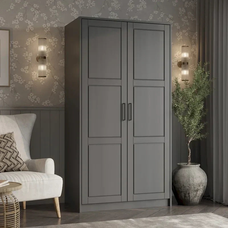 Armadio Urban a 2 ante in 100% legno massello con ante piene e a specchio