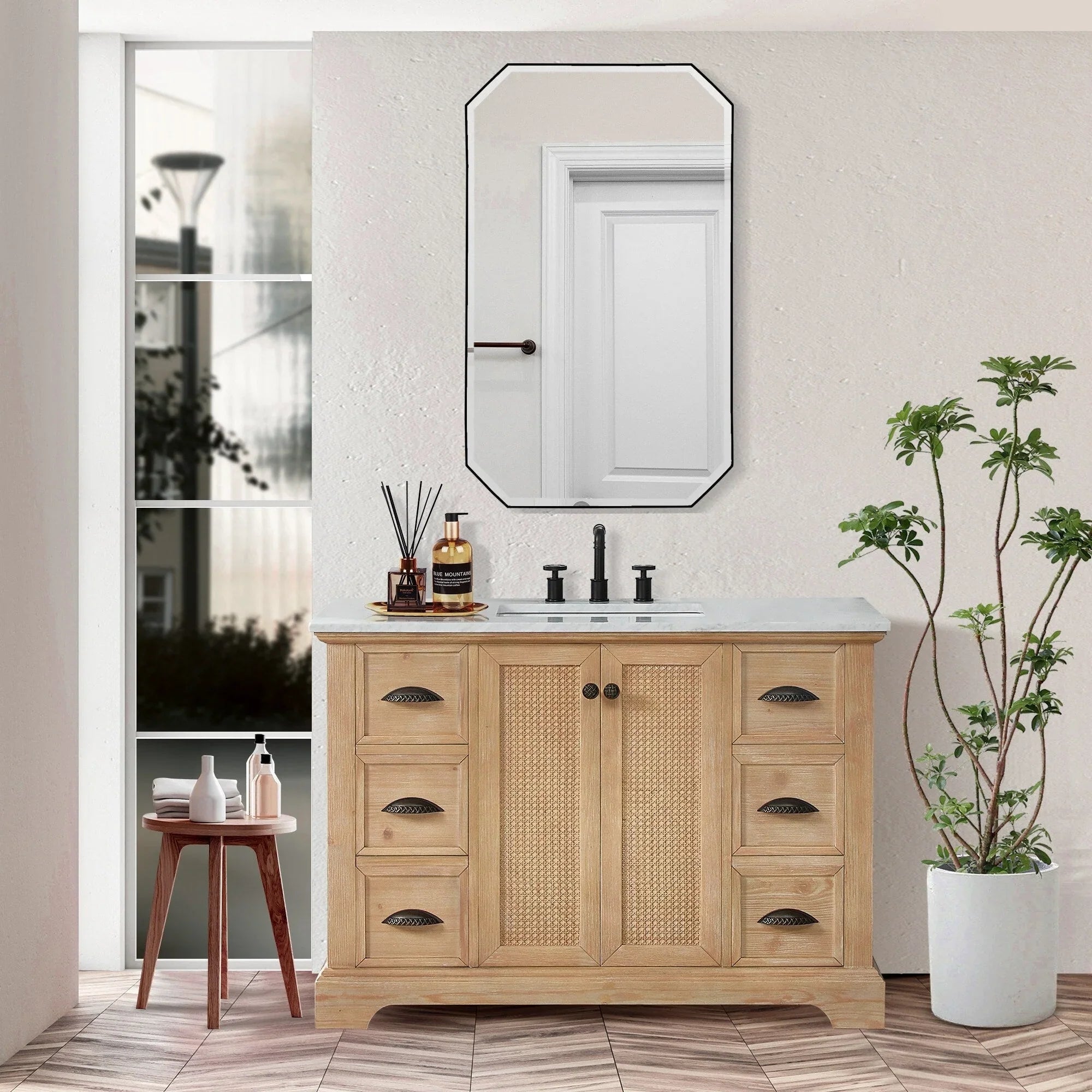 Mobile bagno Hervas con top in marmo naturale senza specchio